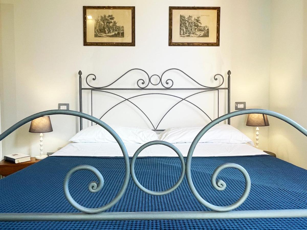 Oliveta Blu: Elegante A Due Passi Dal Centro Apartamento Siena Exterior foto